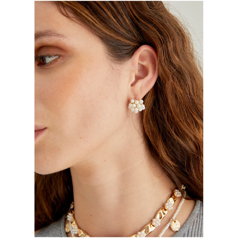 NALI Lobe earrings with white pearls