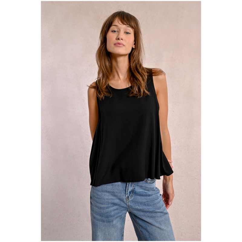 MOLLY BRACKEN Flared top