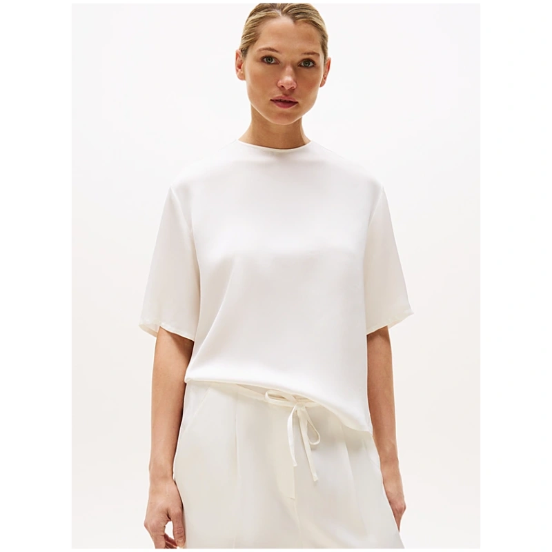 TOMMY HILFIGER Relaxed Fit Sateen T-Shirt